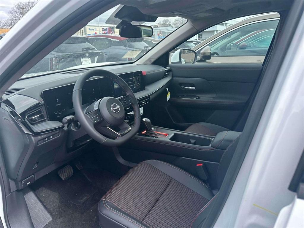 new 2025 Nissan Kicks car, priced at $32,945