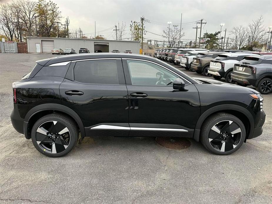 new 2025 Nissan Kicks car, priced at $28,429