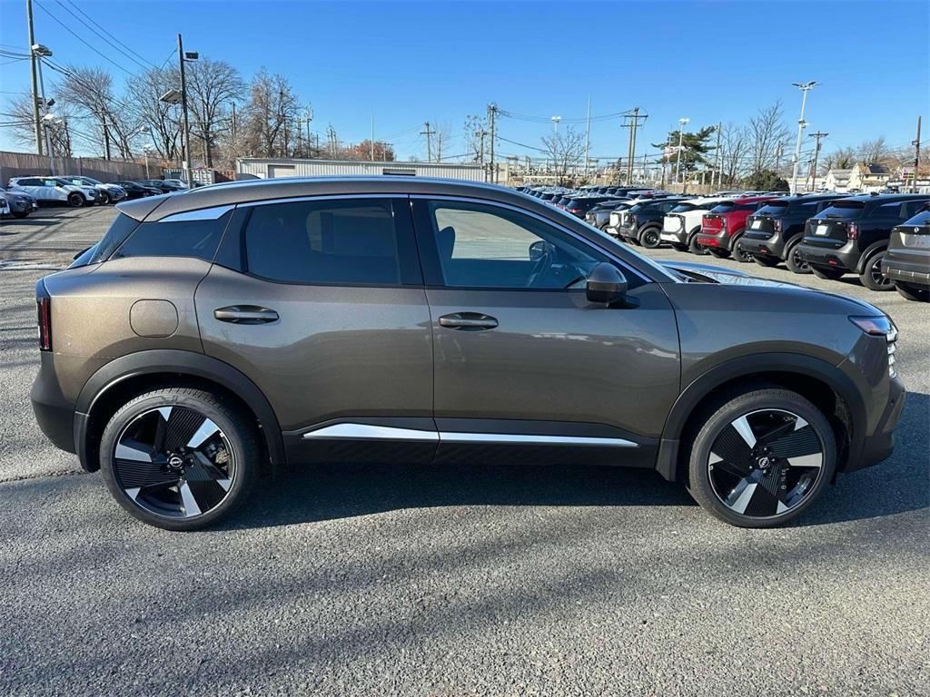 new 2025 Nissan Kicks car, priced at $28,588