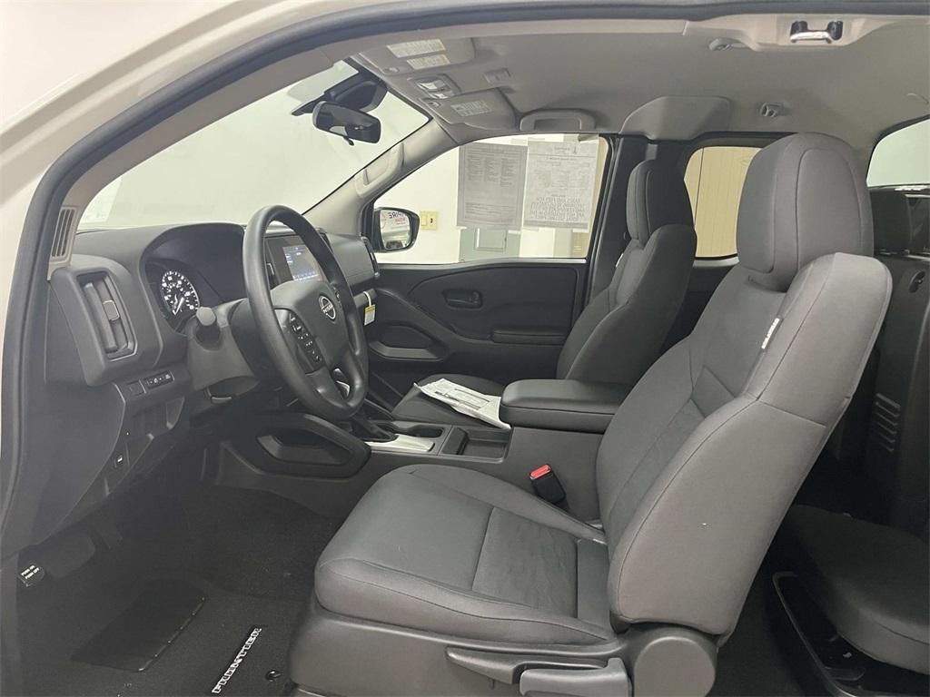 used 2025 Nissan Frontier car