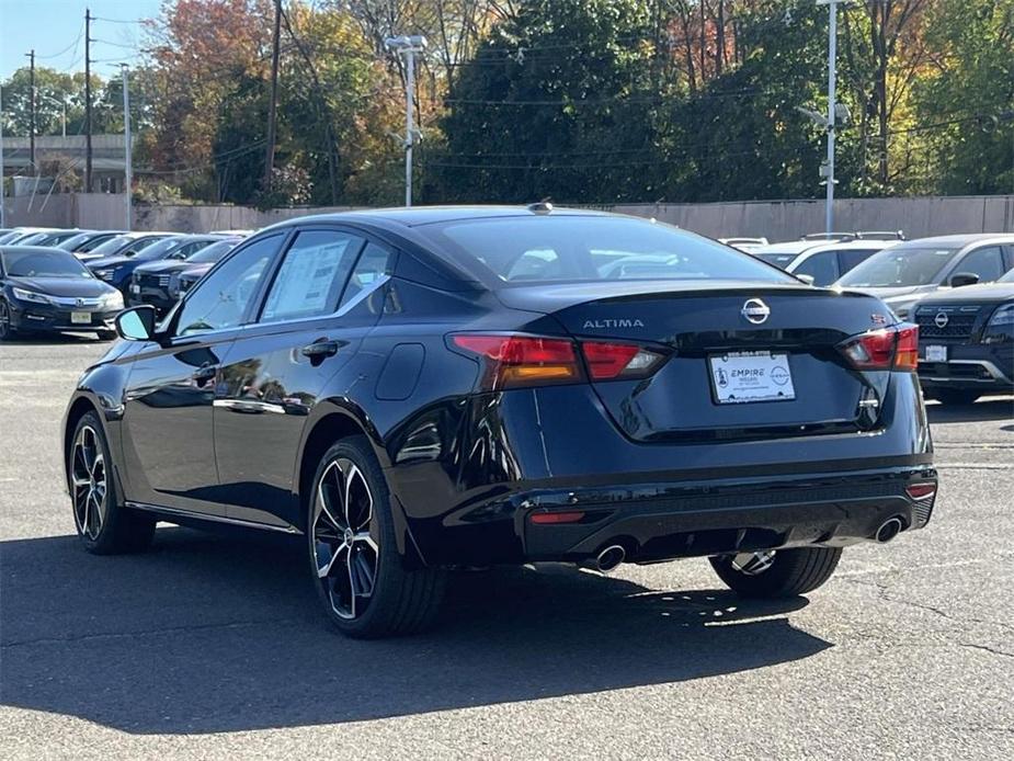 new 2025 Nissan Altima car, priced at $31,971