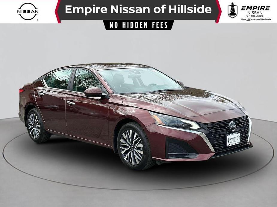 used 2023 Nissan Altima car, priced at $23,677