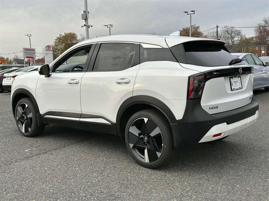 new 2025 Nissan Kicks car, priced at $28,805