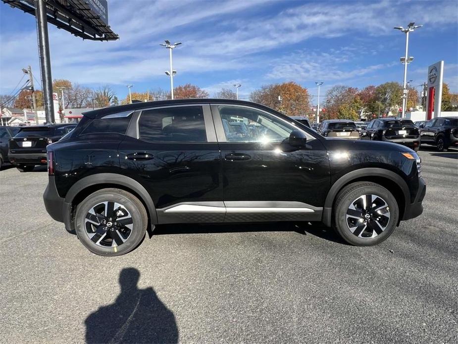 new 2025 Nissan Kicks car, priced at $27,533