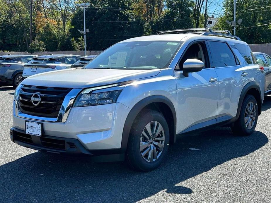 new 2024 Nissan Pathfinder car, priced at $36,528