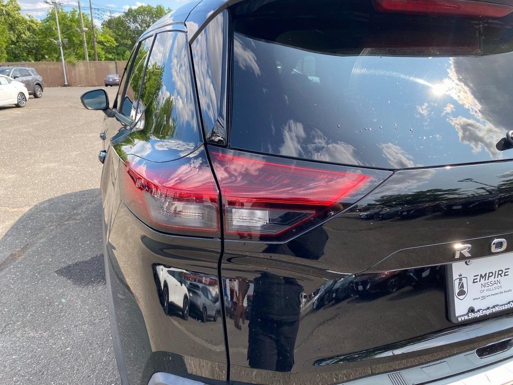 used 2021 Nissan Rogue car, priced at $20,208
