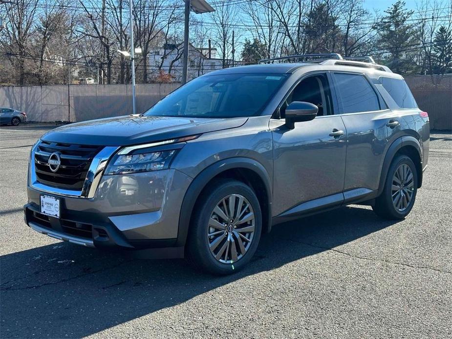 new 2025 Nissan Pathfinder car, priced at $47,443