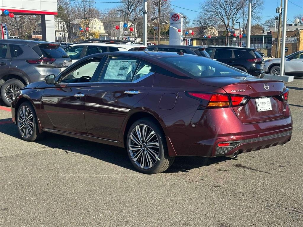 new 2025 Nissan Altima car, priced at $34,033