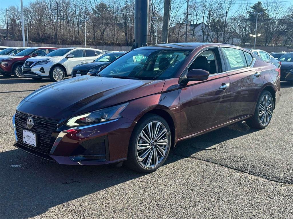 new 2025 Nissan Altima car, priced at $34,033