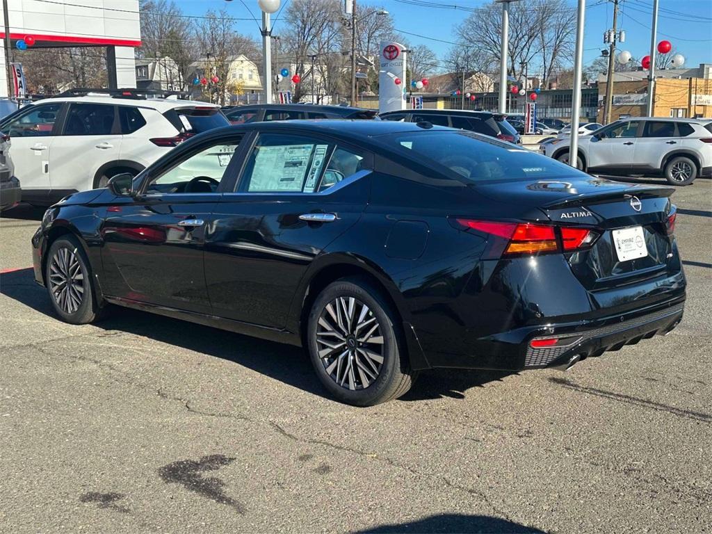 new 2025 Nissan Altima car, priced at $30,910