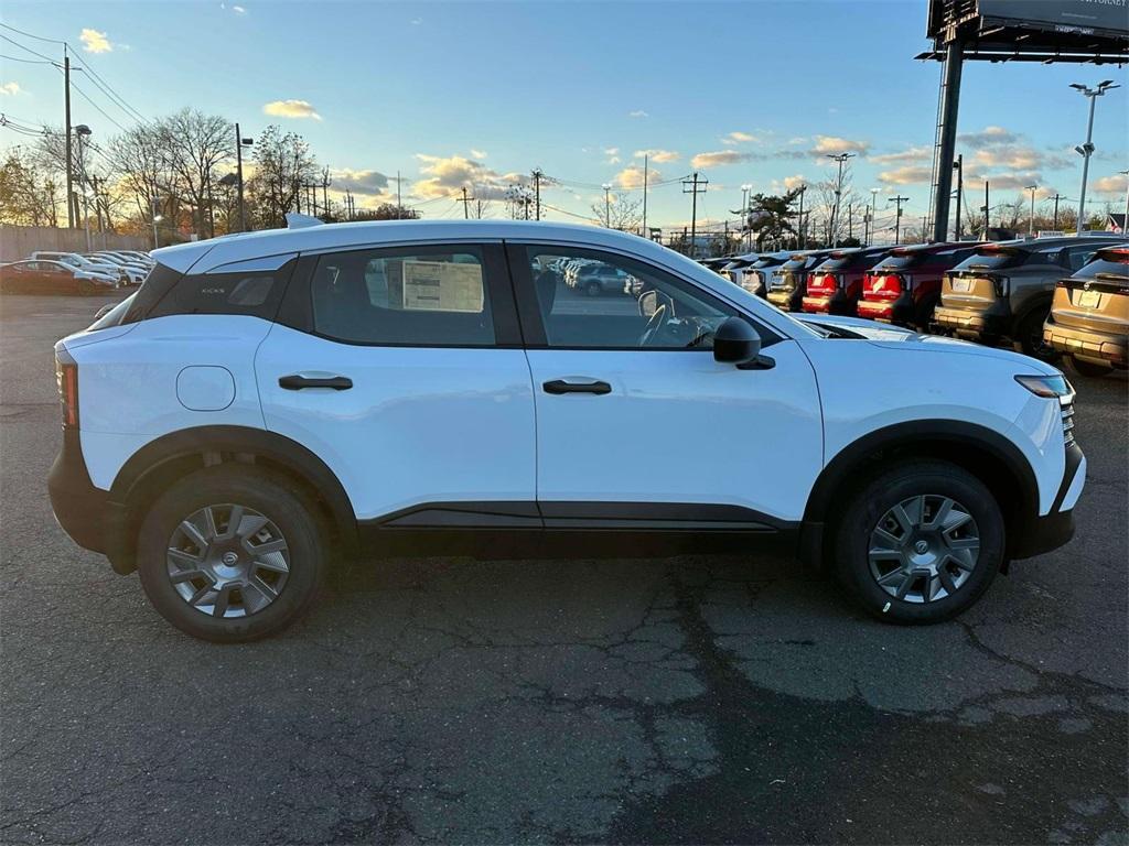 new 2025 Nissan Kicks car, priced at $24,247