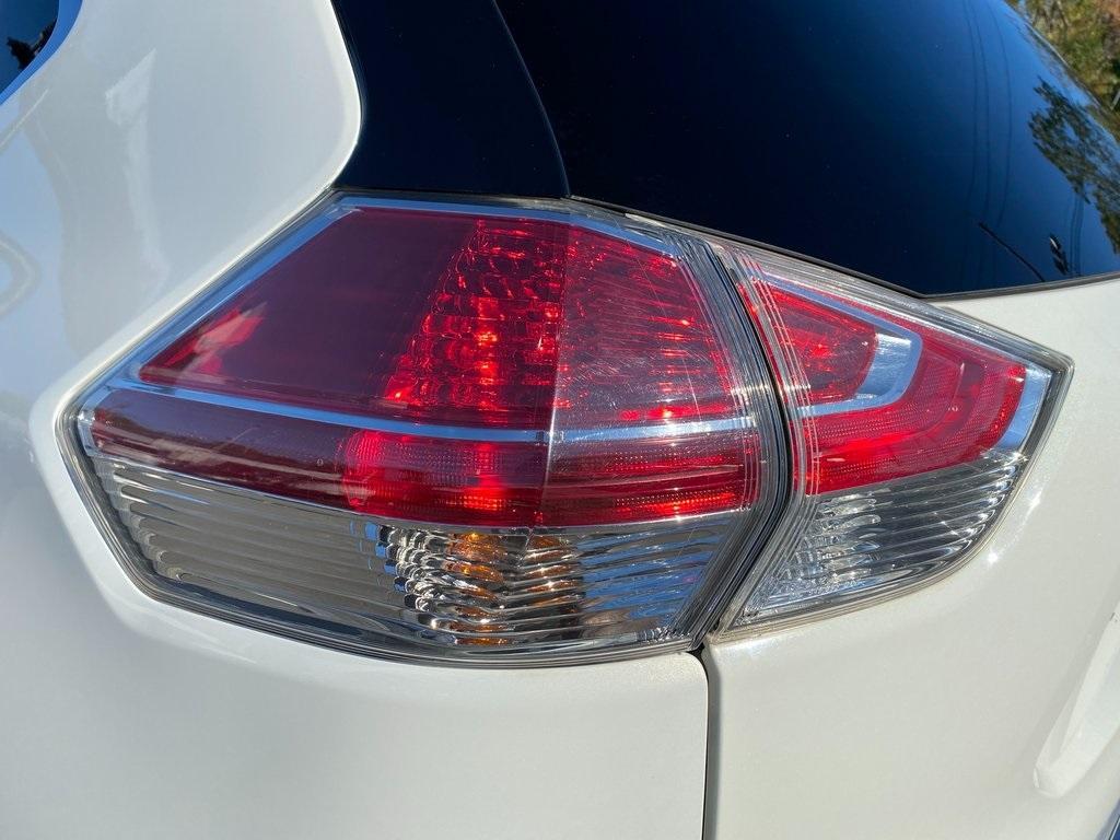 used 2014 Nissan Rogue car, priced at $11,999
