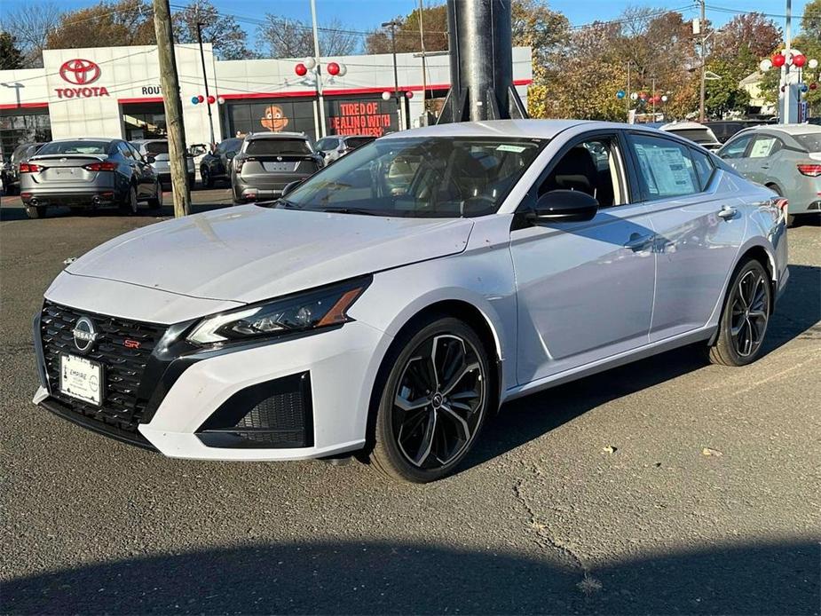 new 2025 Nissan Altima car, priced at $29,552