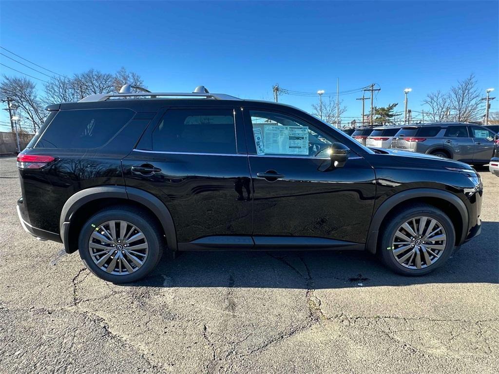 new 2025 Nissan Pathfinder car, priced at $47,365