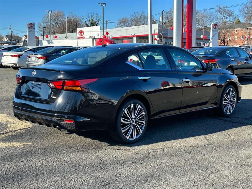 new 2025 Nissan Altima car, priced at $34,954