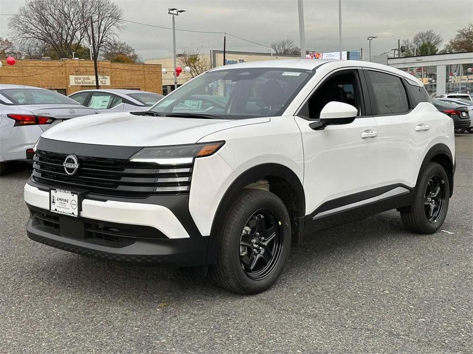 new 2025 Nissan Kicks car, priced at $24,639