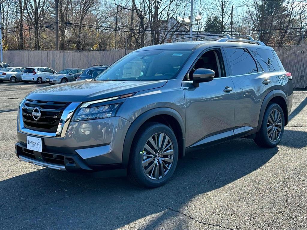 new 2025 Nissan Pathfinder car, priced at $47,365