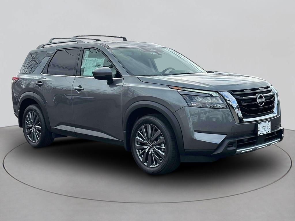 new 2025 Nissan Pathfinder car, priced at $46,173