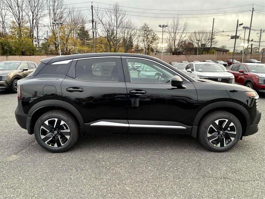 new 2025 Nissan Kicks car, priced at $26,170