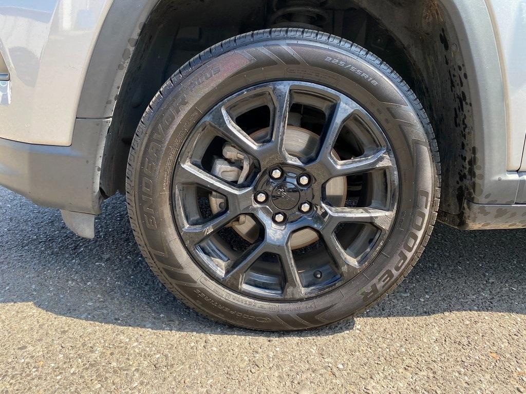 used 2022 Jeep Compass car, priced at $18,480