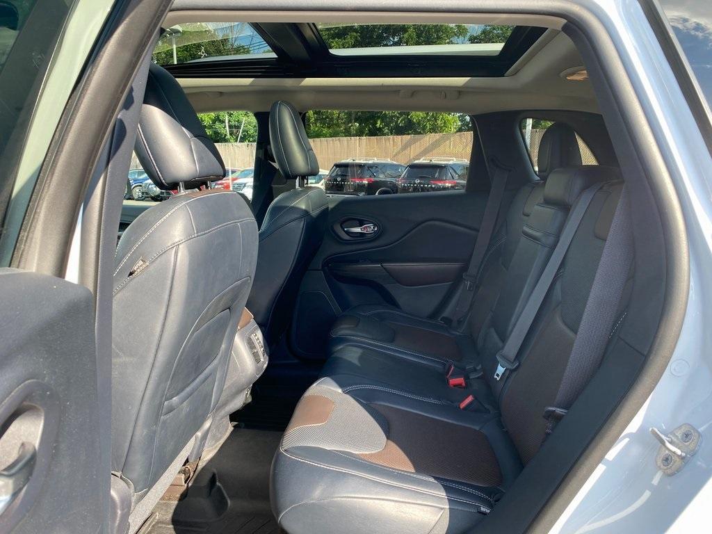 used 2014 Jeep Cherokee car, priced at $13,995