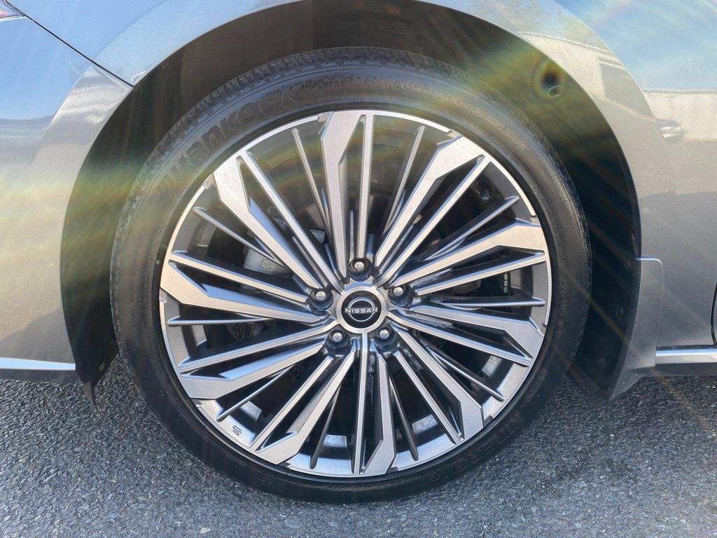 used 2023 Nissan Altima car, priced at $21,582