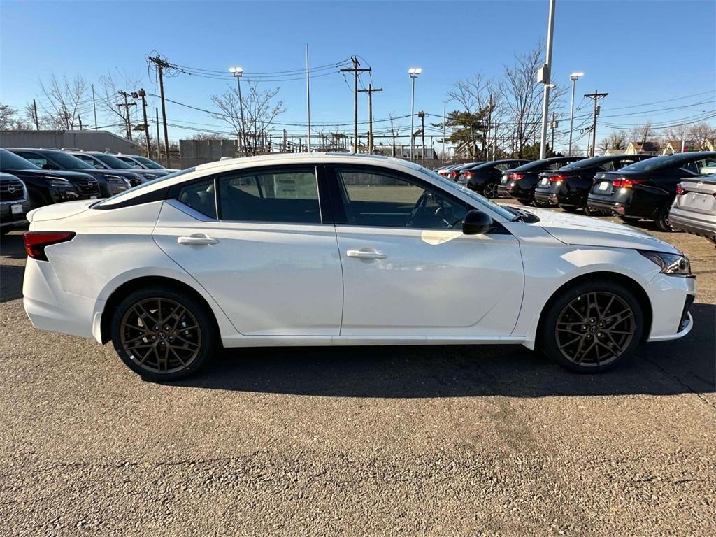 new 2025 Nissan Altima car, priced at $33,699