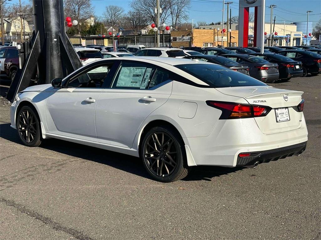 new 2025 Nissan Altima car, priced at $33,699