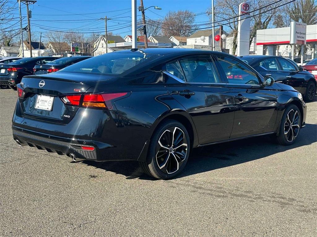 new 2025 Nissan Altima car, priced at $32,321