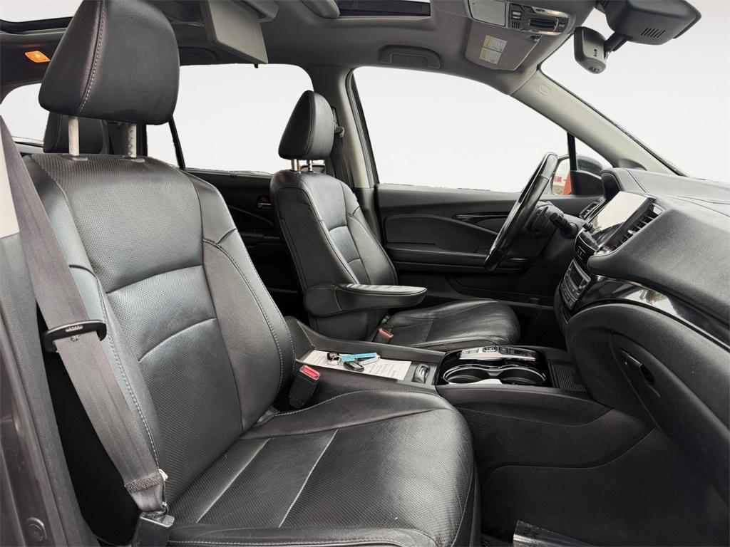 used 2019 Honda Pilot car, priced at $25,888