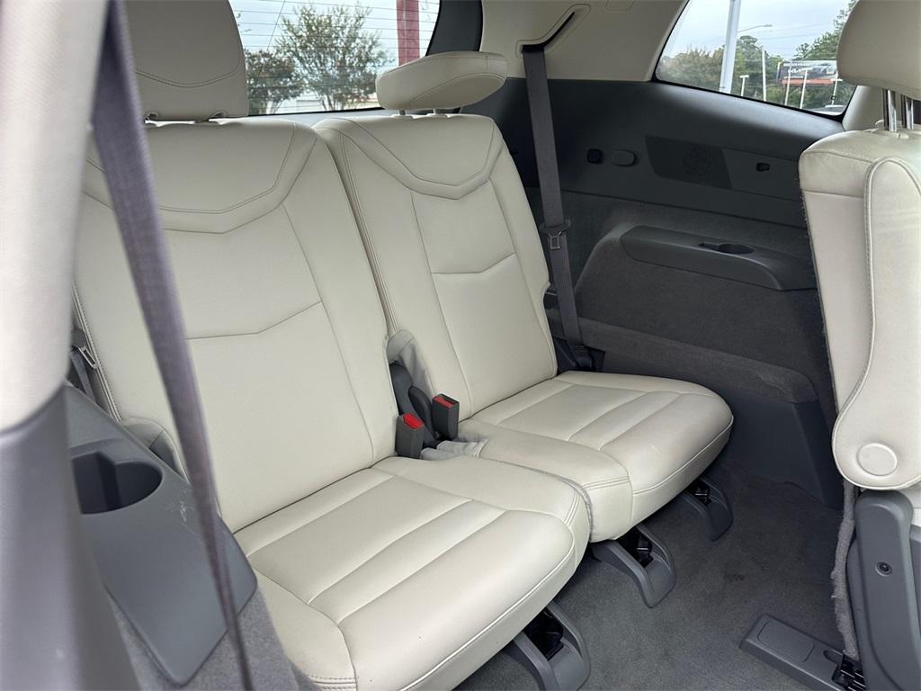 used 2020 Cadillac XT6 car, priced at $23,888