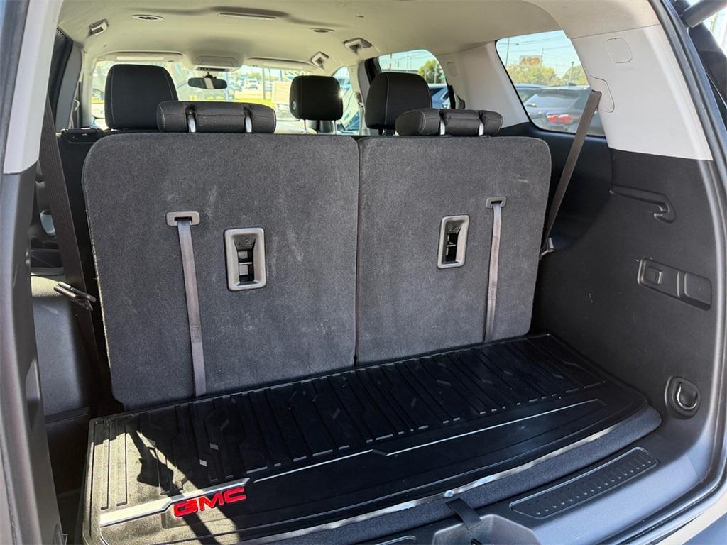 used 2022 GMC Acadia car, priced at $26,888