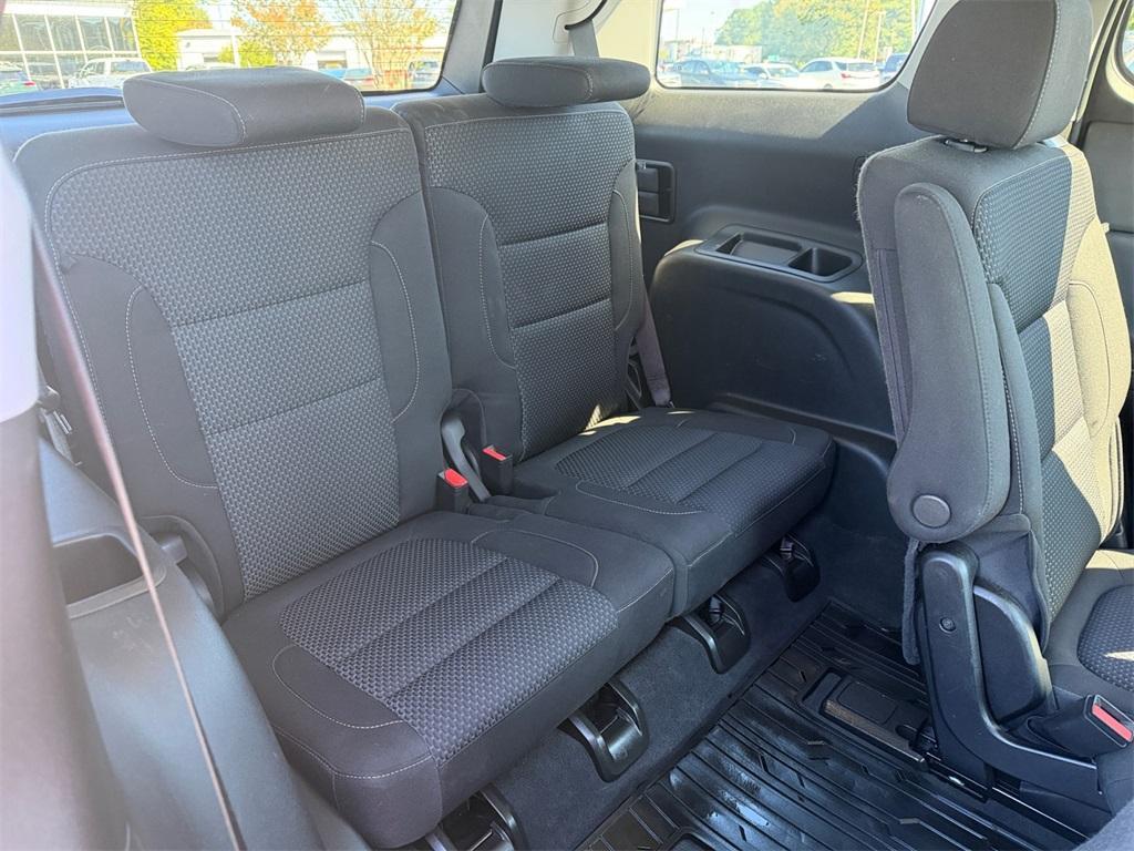 used 2022 GMC Acadia car, priced at $26,888