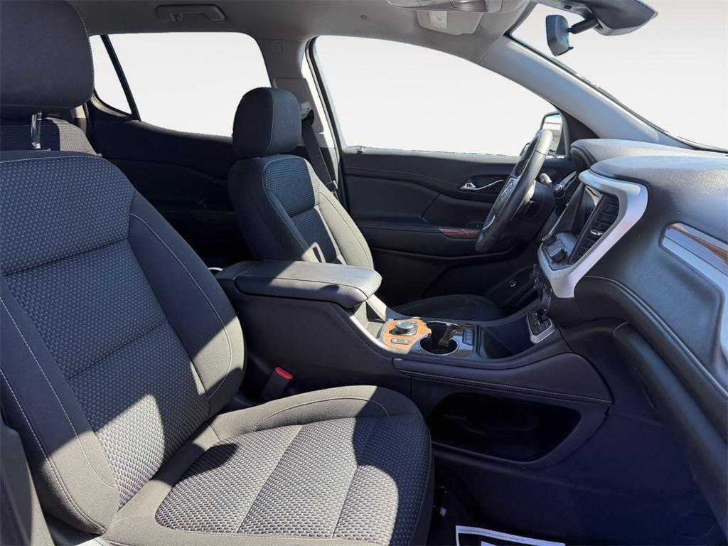 used 2022 GMC Acadia car, priced at $26,888