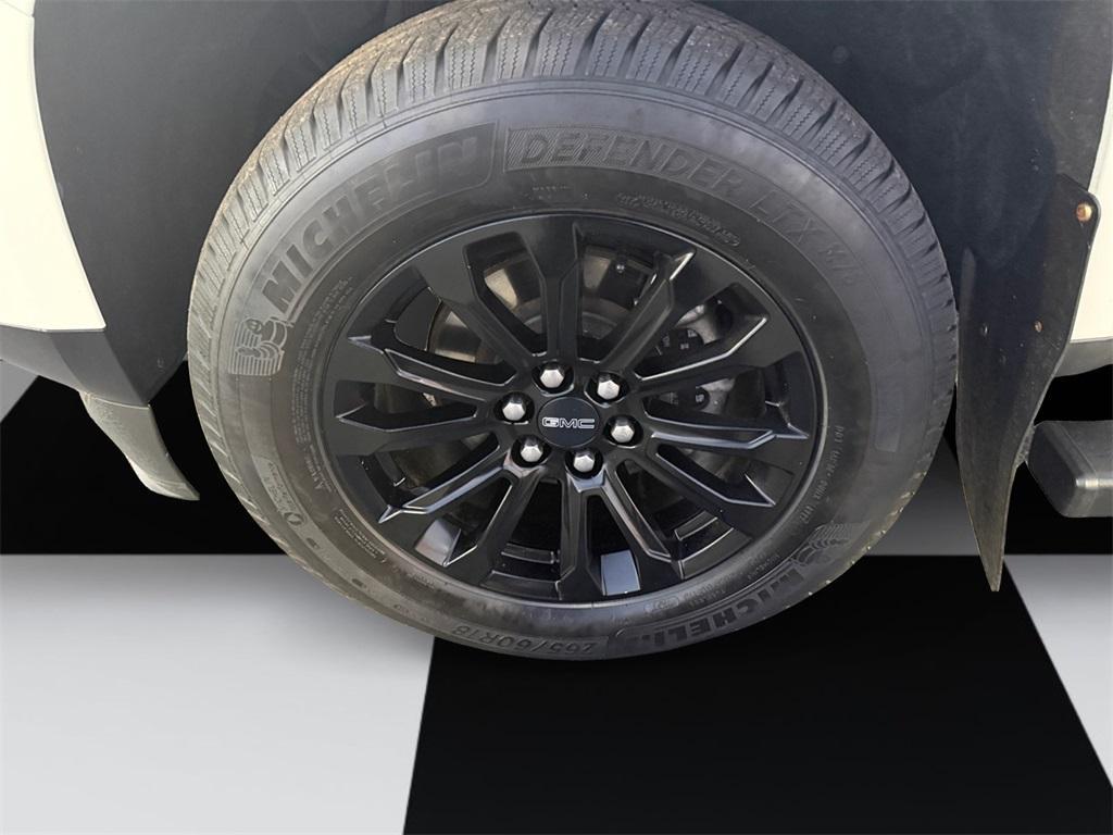 used 2021 GMC Canyon car, priced at $20,888