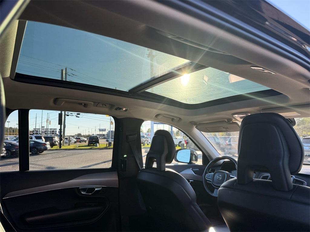 used 2021 Volvo XC90 car, priced at $21,888