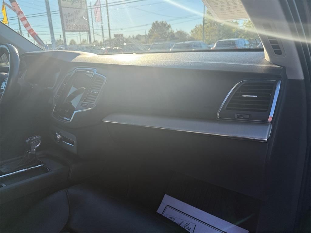 used 2021 Volvo XC90 car, priced at $21,888