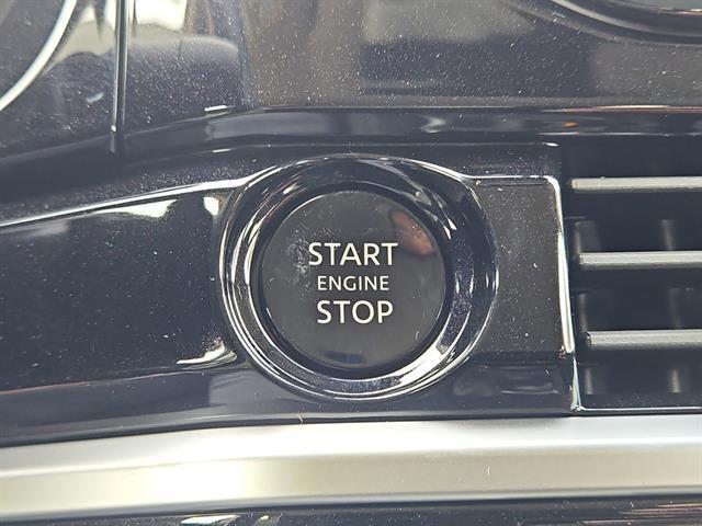 new 2025 Nissan Pathfinder car, priced at $43,852