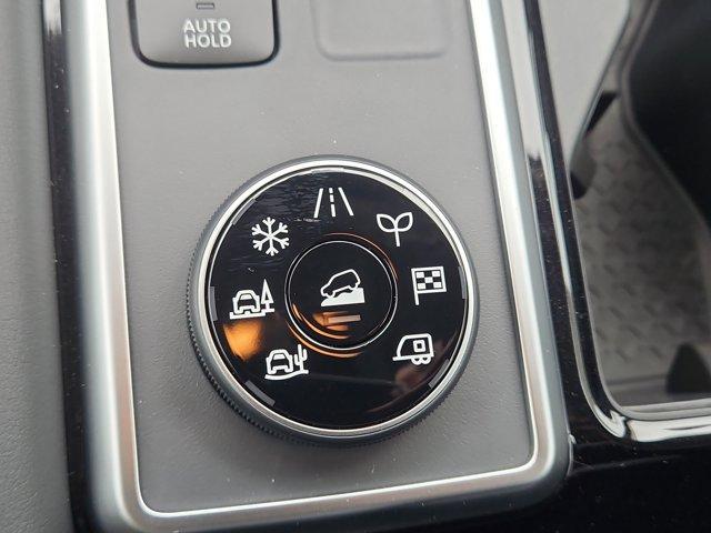 new 2025 Nissan Pathfinder car, priced at $39,000