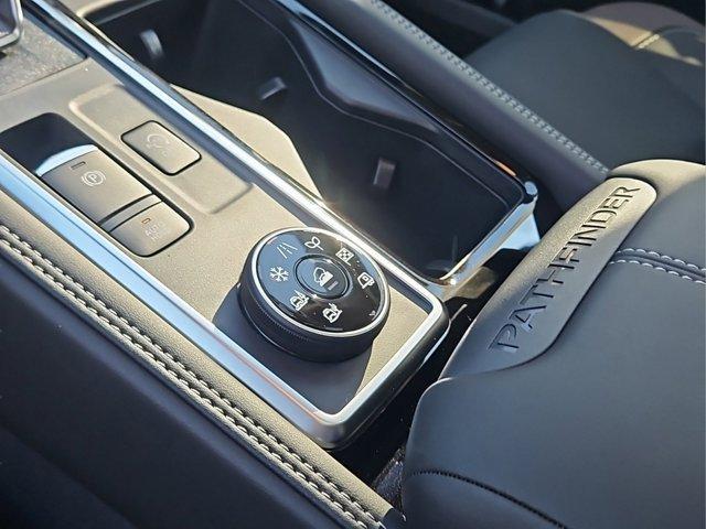 new 2025 Nissan Pathfinder car