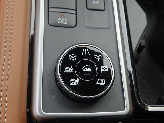 new 2025 Nissan Pathfinder car, priced at $48,365
