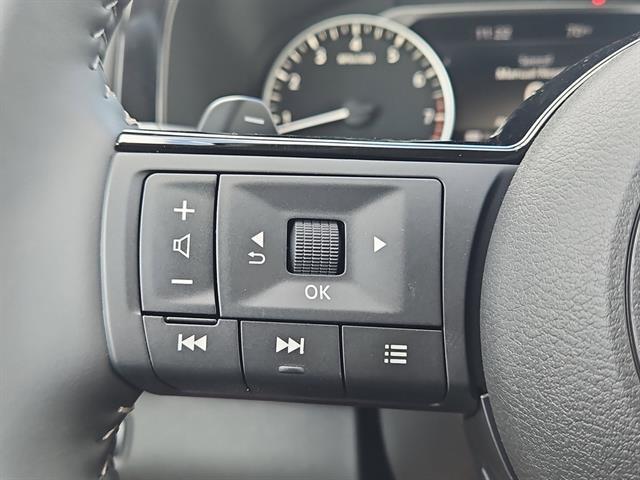 new 2025 Nissan Pathfinder car, priced at $46,406