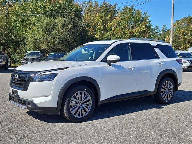 new 2025 Nissan Pathfinder car, priced at $46,521
