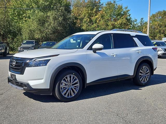 new 2025 Nissan Pathfinder car, priced at $46,521