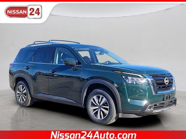 used 2023 Nissan Pathfinder car, priced at $31,524