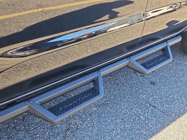 new 2026 Nissan Frontier car, priced at $44,286