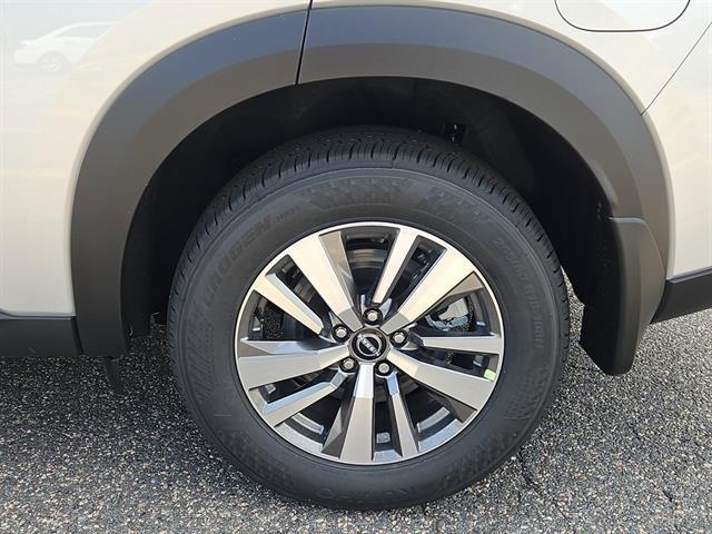 new 2025 Nissan Pathfinder car, priced at $43,069