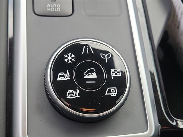 new 2025 Nissan Pathfinder car, priced at $43,400