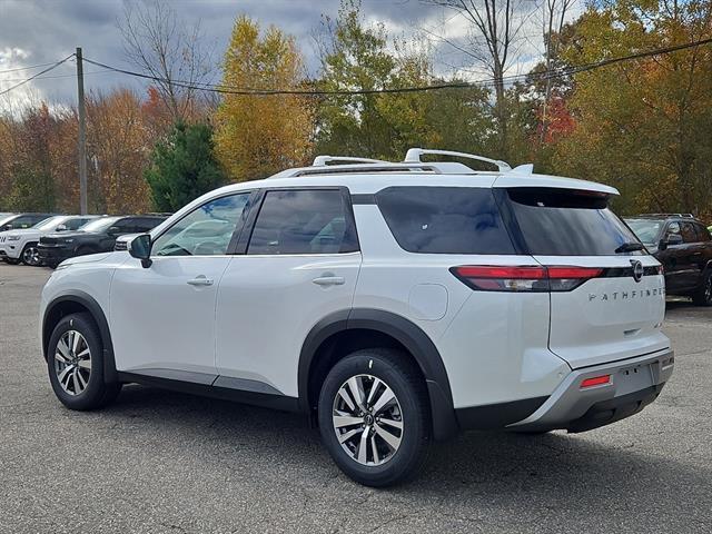 new 2025 Nissan Pathfinder car, priced at $43,400