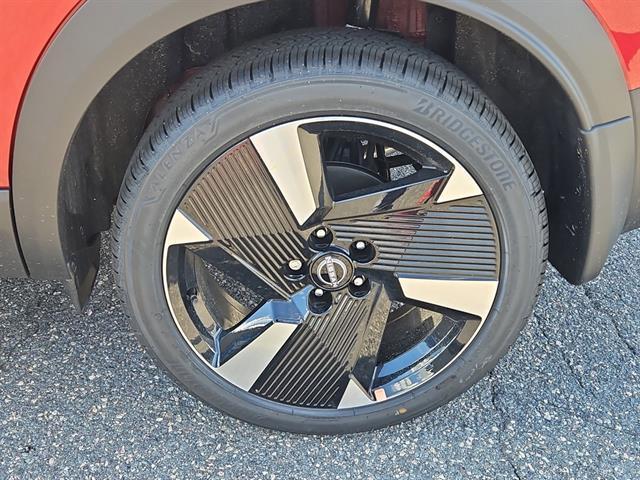 new 2026 Nissan Kicks car, priced at $29,818